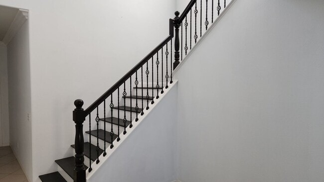 Building Photo - 7668 Villa Rosa Ct