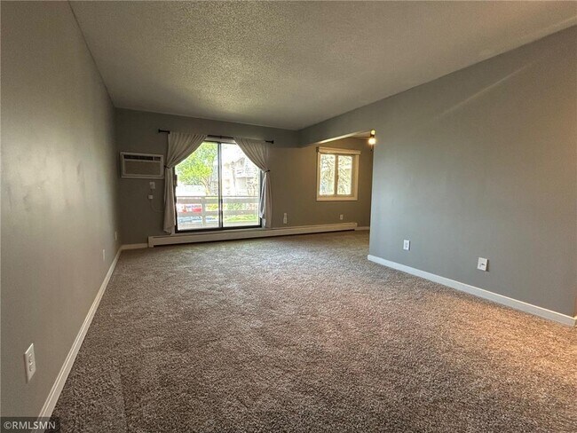 Sala de estar - 4371 Wilshire Blvd