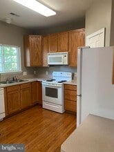 Building Photo - 26 Townes Pl