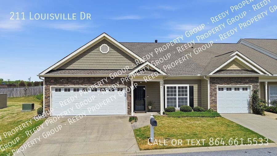 Photo - 211 Louisville Dr-