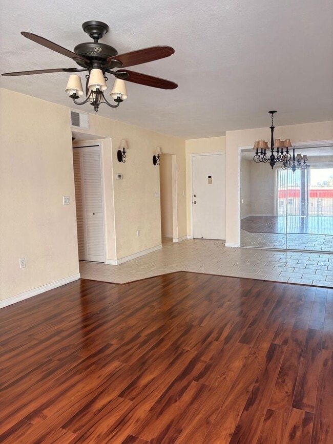 Building Photo - Riverside Condo, corner unit