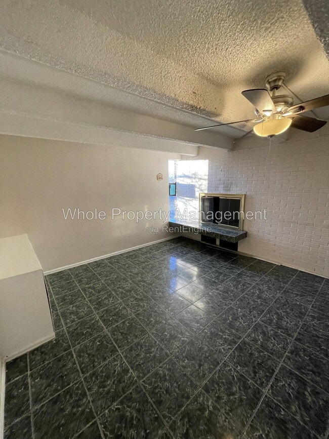 Photo - 1180 Yosemite Street Apartment