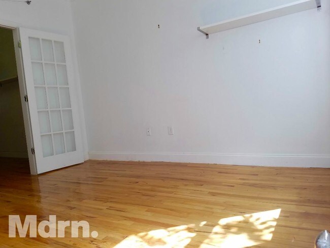 Building Photo - 15A W 64th St