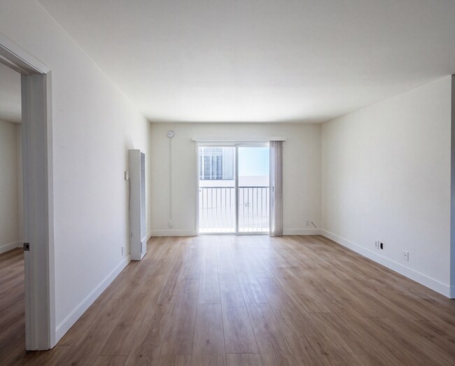 Foto del edificio - 474 Sherman Ave