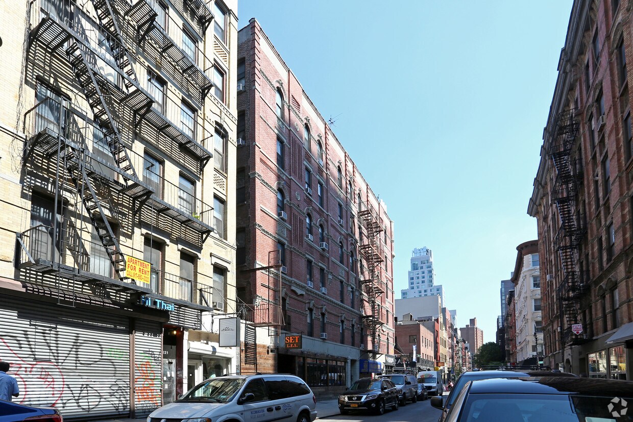 Foto del edificio - 97-99 Rivington St