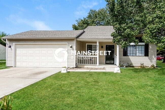 3 Bedroom Pet-Friendly Home in Indianapolis, IN with Main Street Renewal - 3 Bedroom Pet-Friendly Home in Indianapolis, IN with Main Street Renewal