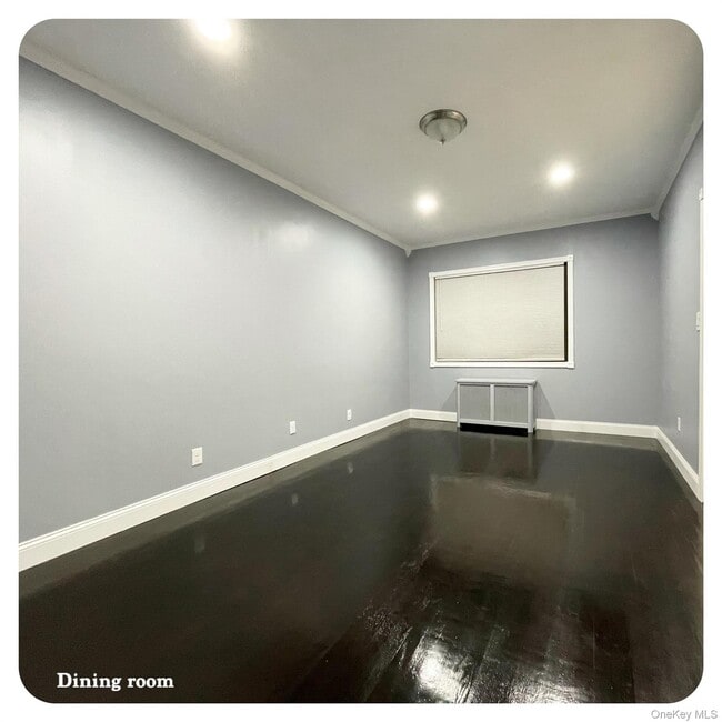 Building Photo - 48-41-48-41 41st St