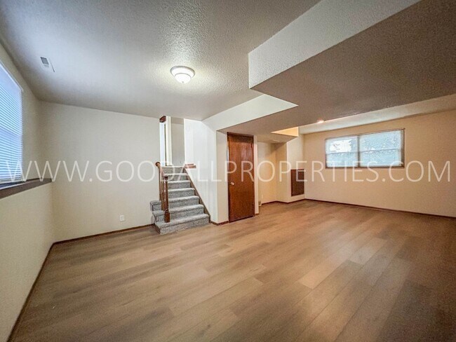 Foto del edificio - 2 Bedroom 1 Bath Duplex in Ankeny