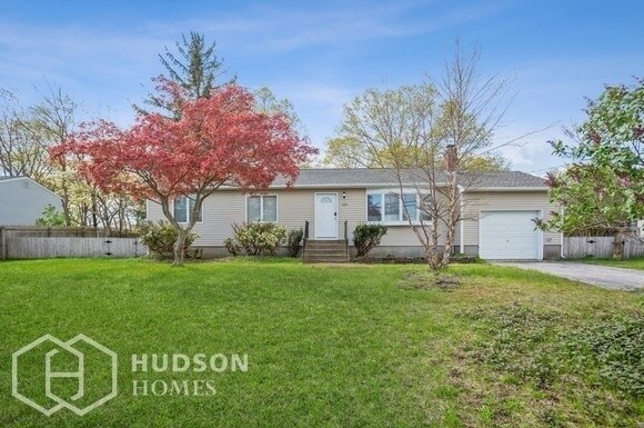 Primary Photo - 116 E Woodside Ave
