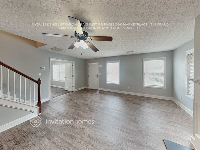 Building Photo - 113 Daisy Cir