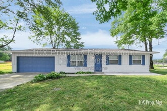 Building Photo - 388 Shanahan Rd