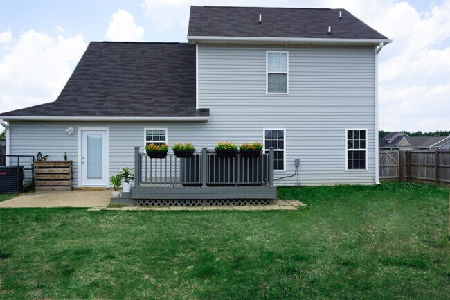 Building Photo - 455 Gable Drive