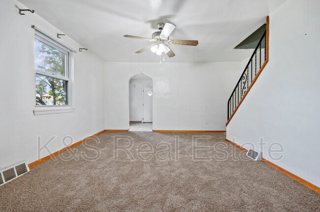 Foto del edificio - 709 Bennett St