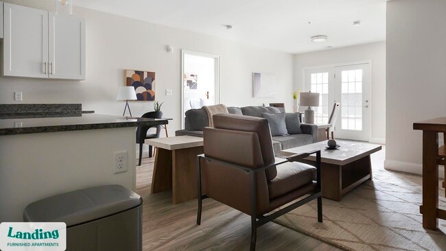 Building Photo - 2 Trl Run