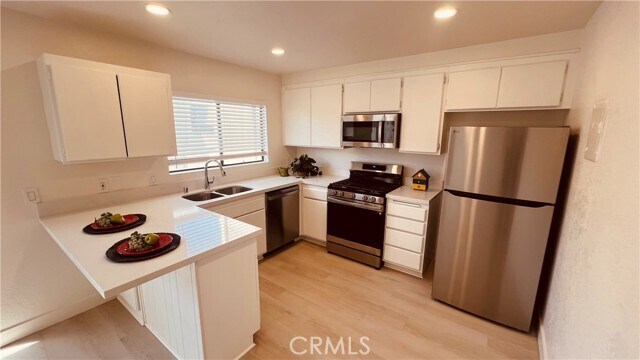 Foto del edificio - 15251 Leffingwell Rd