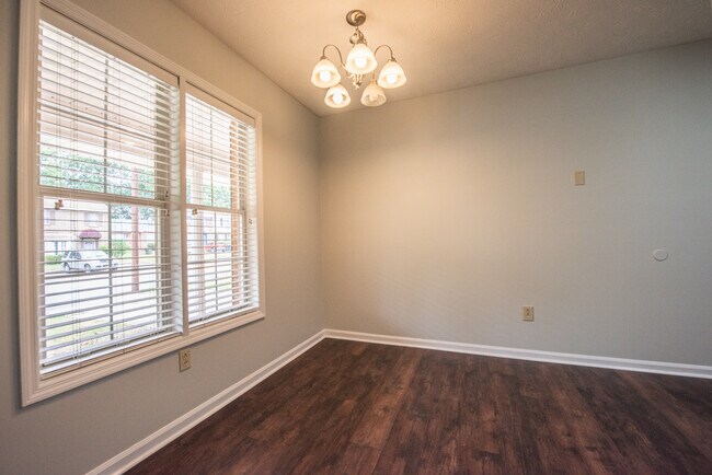 Foto del edificio - 846 Choctaw Ave