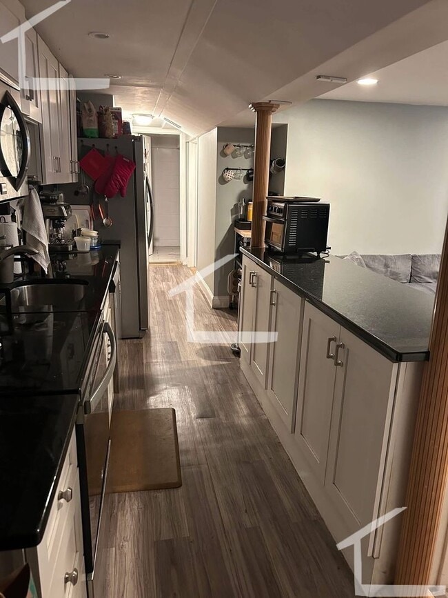 Building Photo - GARDEN LEVEL RENOVATED 2 BED IN ALLSTON!!!