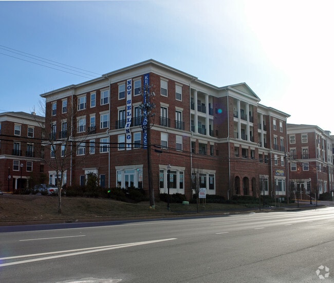 Building Photo - Colonnade at Kentlands