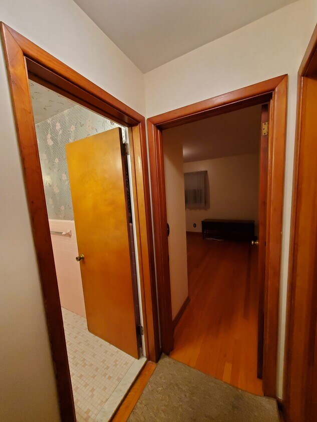 1428 Woodacres Dr Unit 1, Mountainside, NJ 07092 Apartments in