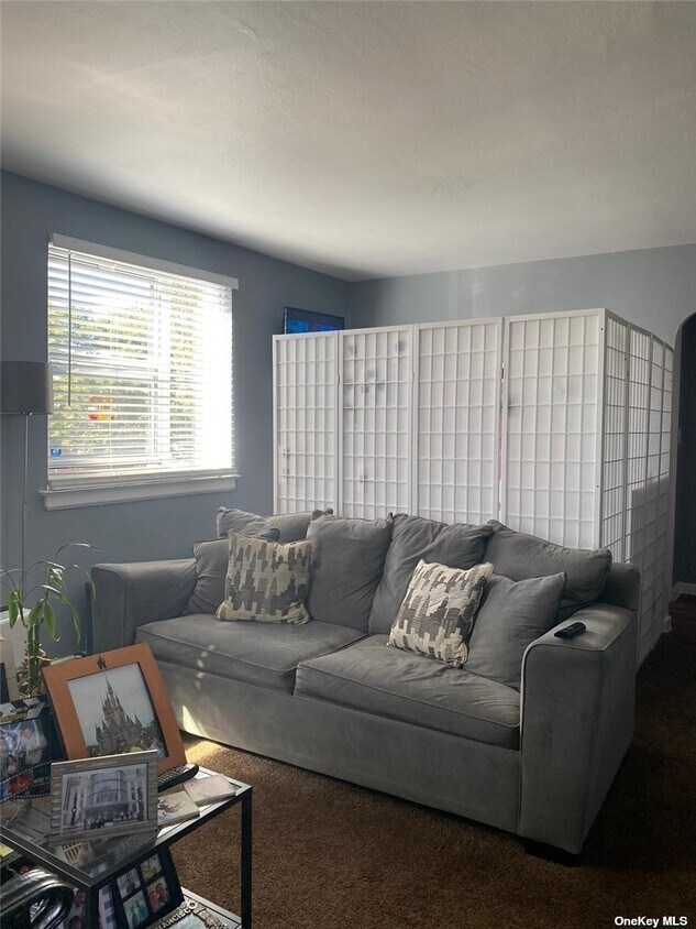Foto principal - 247-76 77th Crescent