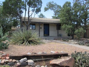 Building Photo - 1201 Princeton Dr SE