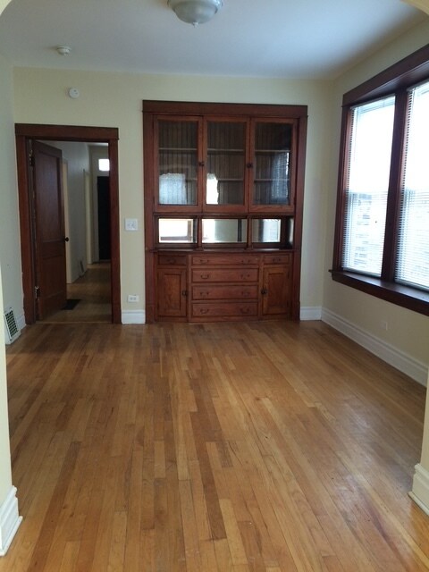 Foto del edificio - 2311 N Avers Ave