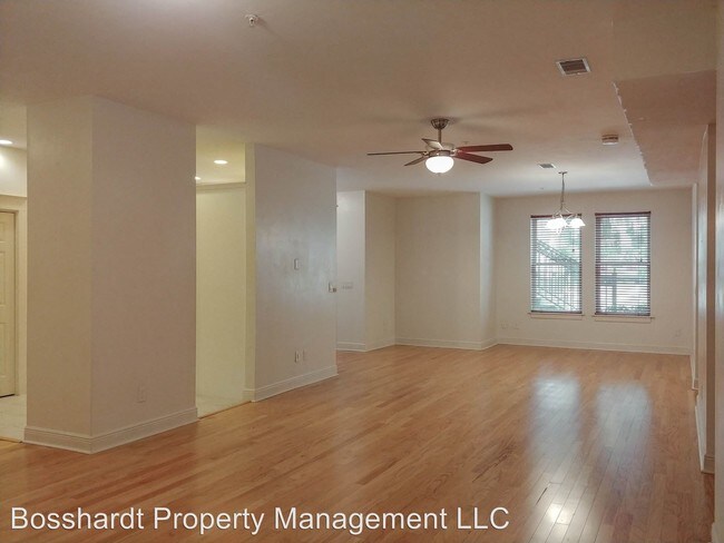 Building Photo - 3 br, 3 bath House - 339 NE 2nd Avenue