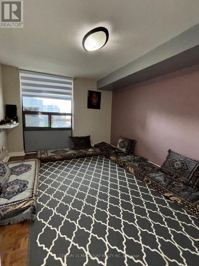 Building Photo - 50 Mississauga Vly Blvd