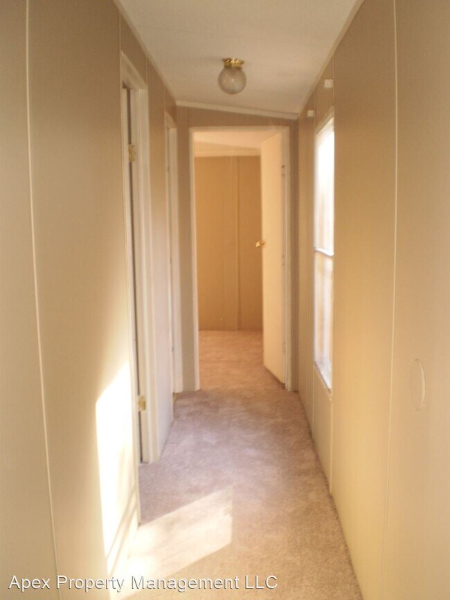 Foto del edificio - 3 br, 2 bath House - 5929 Carter Road