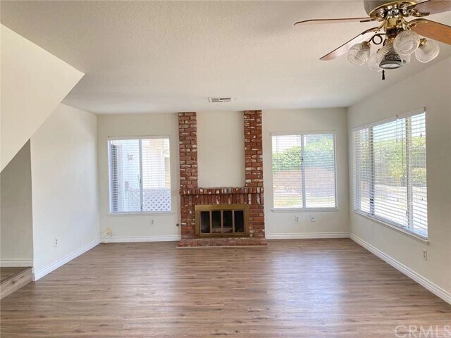 Building Photo - 20949 Quail Run Dr