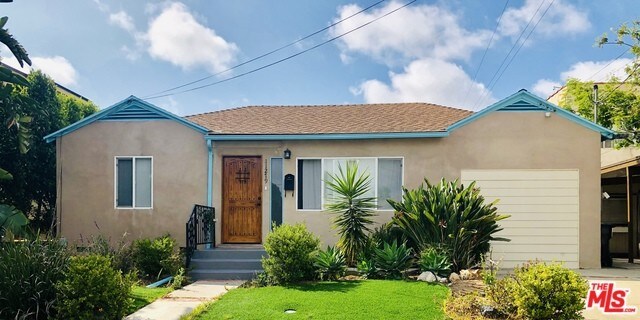 Foto principal - 11279 Charnock Rd
