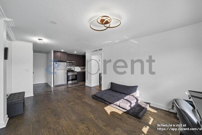 Foto del edificio - 2285 Peachtree Rd