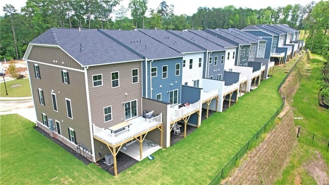 Building Photo - 939 Woods Chapel Rd