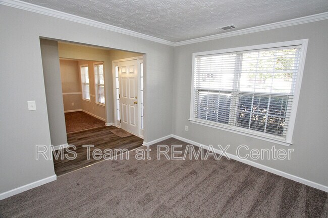 Foto del edificio - 3508 Hill Pond Dr NE