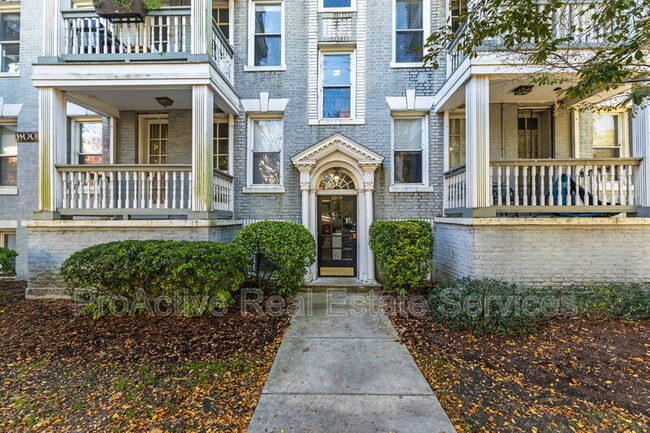 Foto del edificio - 1019 Westover Ave