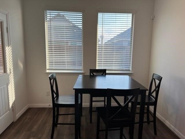 Foto del edificio - 719 Biscay Way