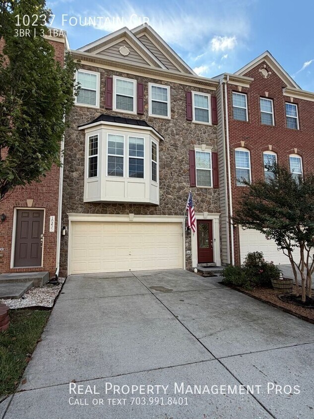 Building Photo - 10237 Fountain Cir