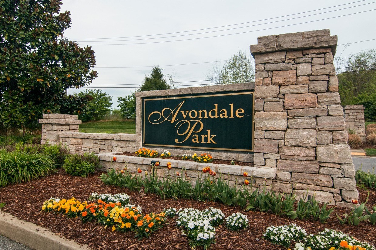 Foto principal - 508 Lyndeboro Ct