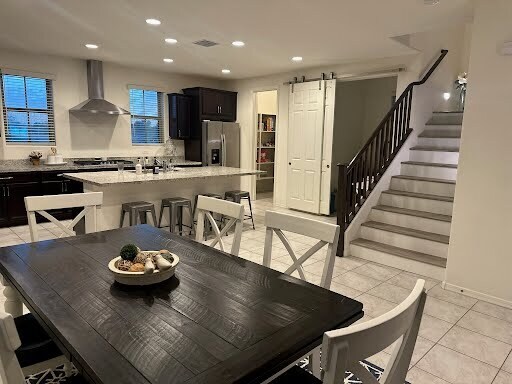 Foto del edificio - 627 W Flintlock Way