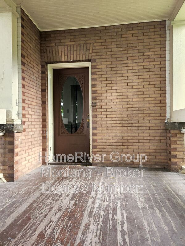 Building Photo - 532 S 3rd St W