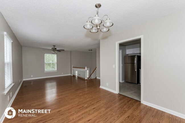 Foto del edificio - 485 Rockwood Dr