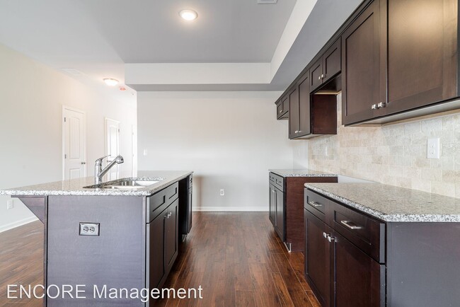 Building Photo - 3 br, 2.5 bath House - 1698 Old Dogwood