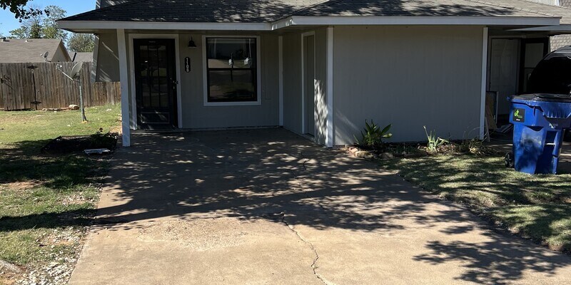 Primary Photo - 1110 N 5th