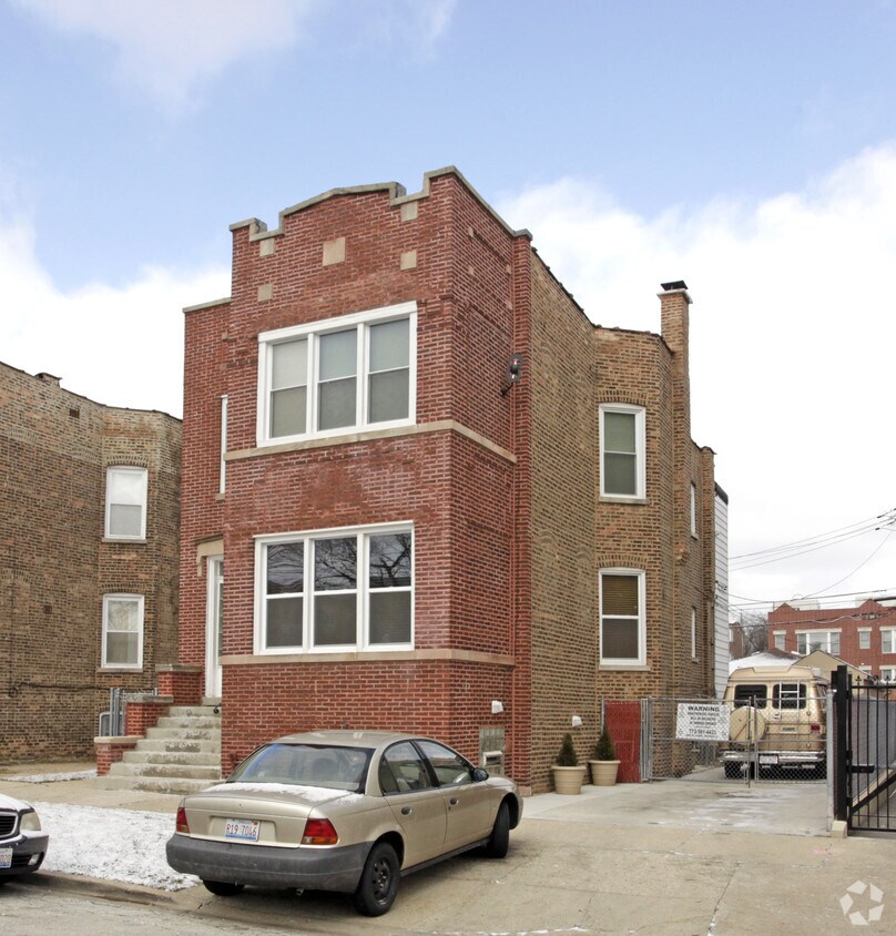 Primary Photo - 1812 W Hood Ave