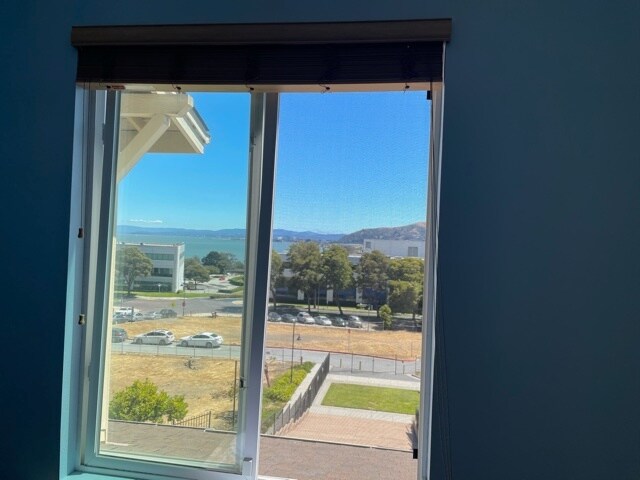 Building Photo - 221 E Crystal Cove Ter