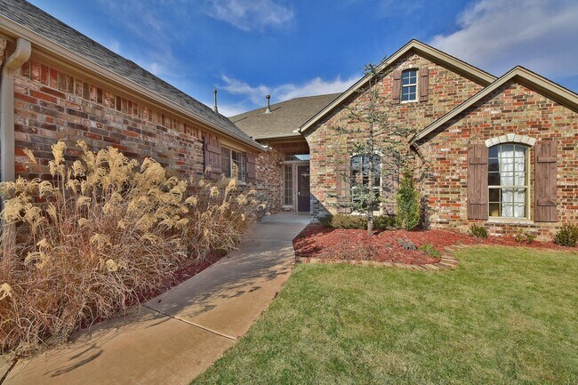 Foto del edificio - Amazing Home - 3 bed 2 bath - Edmond Schools