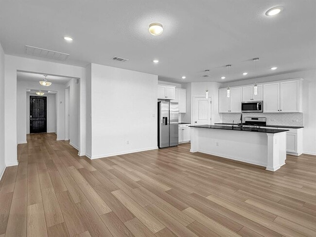 Building Photo - 2608 Emerson Trl