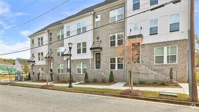 Building Photo - 2549 Astaire Ct NW