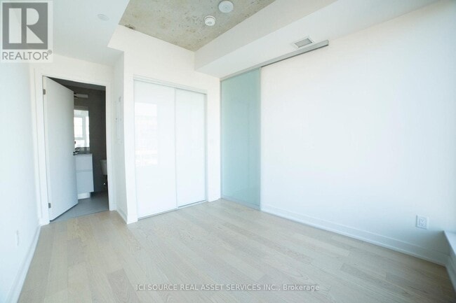 Building Photo - 30 Baseball Pl