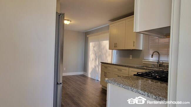 Foto del edificio - 131 Oak Dr SW